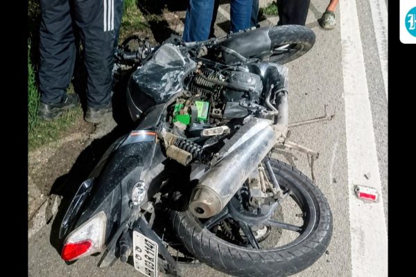An-unidentified-vehicle-allegedly-hit-their-motorc_1788113532822
