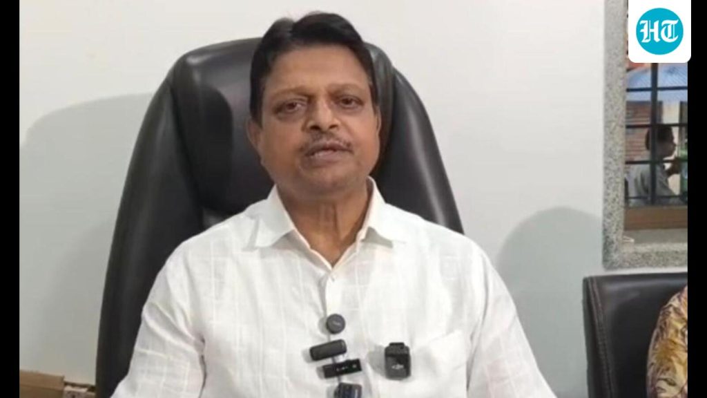 Shiv-Sena-councillor-Ramesh-Mhatre-_1786088260672