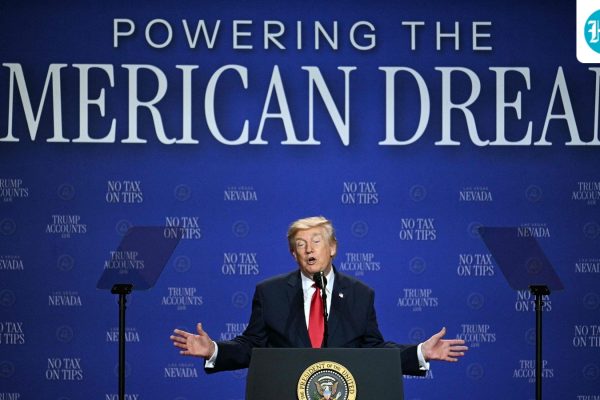 TOPSHOT-US-POLITICS-TRUMP-1_1786006504008_1786006522240_f4a7dd0a-8e84-4d11-bc82-23c226bbe978