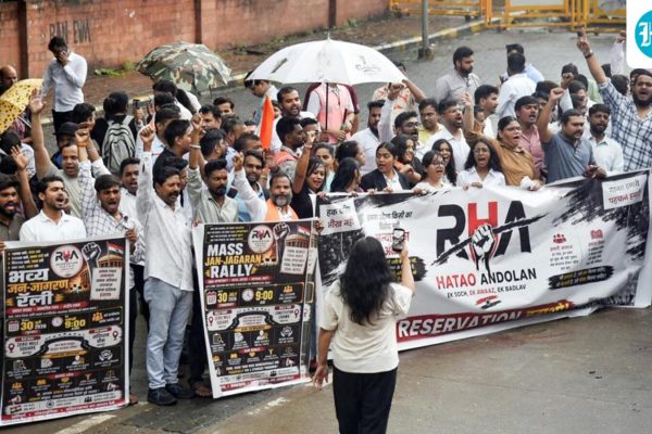 India-may-have-transformed-in-the-seven-decades-si_1791226258299_6Dit