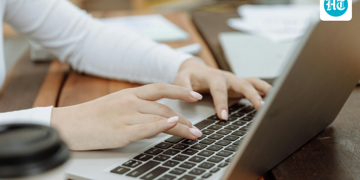 Laptop_1753858226839_1753858236068_1791199055364_hI8J_3a7d706f-9b66-4f14-a3ff-d52ab14f09a4_WdFk