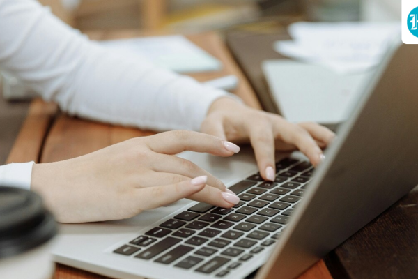 Laptop_1753858226839_1753858236068_1791199055364_hI8J_3a7d706f-9b66-4f14-a3ff-d52ab14f09a4_WdFk