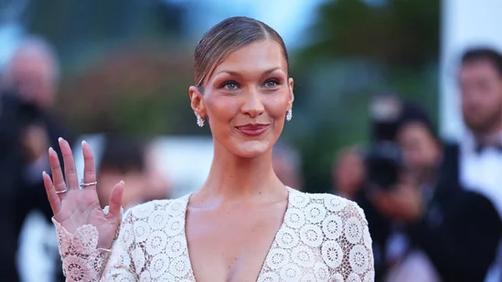 Bella_Hadid_1782755243087_1782755243220_84b3e1d3-1b93-42ce-8937-fb3bbdd808d7