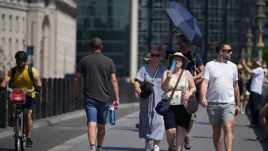 Britain-Extreme-Weather-Heat-12_1782321998140_1782322014163_83a59ec1-d1ff-4962-a302-f1e92c914a27