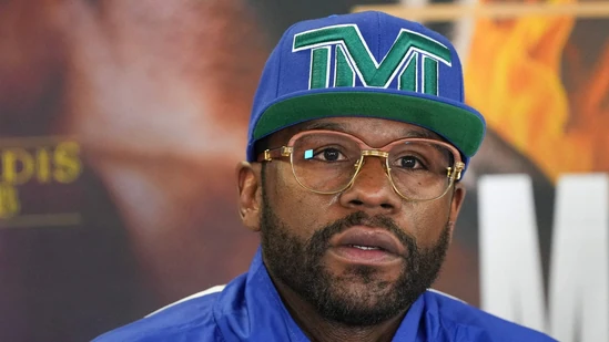 FLOYD_MAYWEATHER_1781653984238_1781653984384_81cb4664-5055-41b7-9105-71a52ee0967c