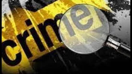 Father-absconding-police-recover-murder-weapons-a_1781019526300