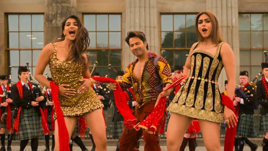Hai_Jawani_Toh_Ishq_Hona_Hai_1781108721168_1781108721314_8fe73376-1526-45dd-8071-9ff8ce304705