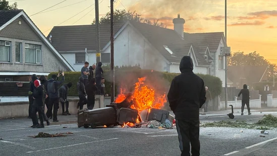 Indian_Man_Protestors_Belfast_Riots_Viral_Threads_1781154590894_1781154591201_925ac273-a19b-4651-b336-5bbc016a54b0