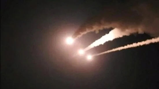 Iran-launches-missiles-towards-Israel-at-an-unkno_1780938438521