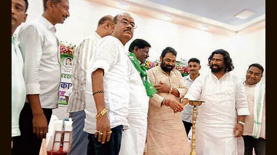 JMM-central-general-secretary-and-spokesperson-Vin_1781283477555