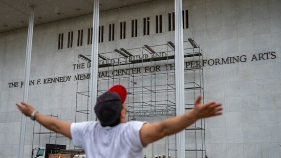 KENNEDY-CENTER-NAME-16_1781326854248_1781326866396_ba55a2ff-8600-4f12-acde-850f12617302