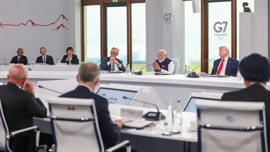 Modi_at_G7_1781634142919_1781634153736_a08354d7-b2db-422c-83a0-d09dcd6b5c82