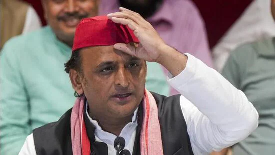 Samajwadi-Party-national-president-Akhilesh-Yadav-_1780948641897