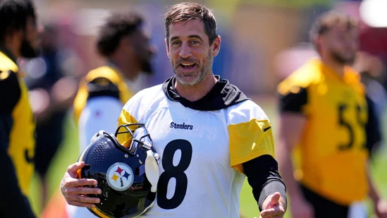 Steelers-Football-5_1781546539323_1781546566749_828f3955-efdb-4357-87ab-c0d63f6c4aab