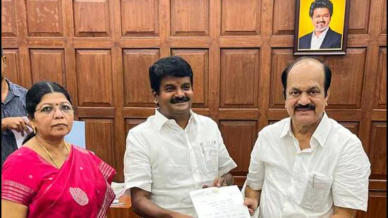 Viralimalai-MLA-and-former-Tamil-Nadu-minister-C-_1781611001117