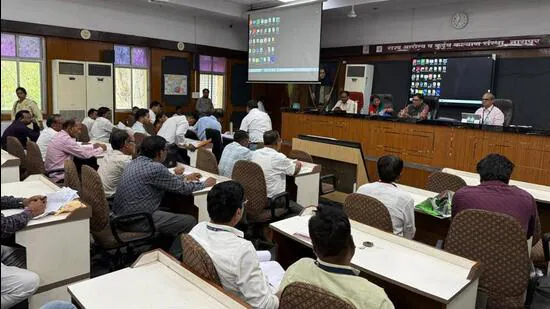 p-Maharashtra-transfers-4-193-health-employees-th_1780901525940