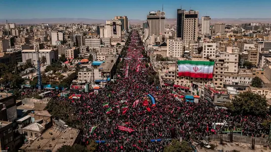 IRAN-CRISIS-KHAMENEI-7_1783626681243_1783626693044_c82cd740-7cba-43ef-bdde-b5c313cbaf9d