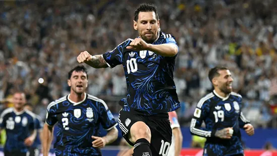 TOPSHOT-FBL-WC-2026-MATCH70-JOR-ARG-1_1783077257222_1783077277833_056076c8-228e-46f8-8074-eff8cb096348