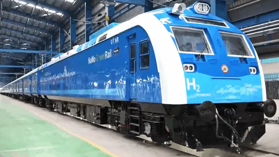 Train_2_1782632978210_1783594717586_30503cf6-664d-4a73-b0d0-64564b886395