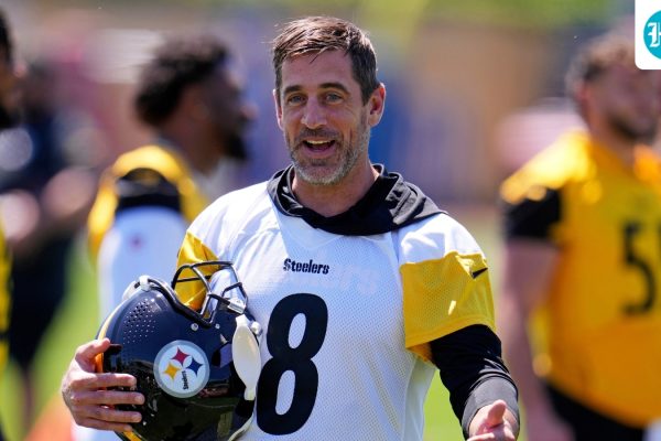 Aaron_Rodgers_1786661607275_1786661607424_b3a68550-1f8e-43d4-acf4-48656a2aaeed