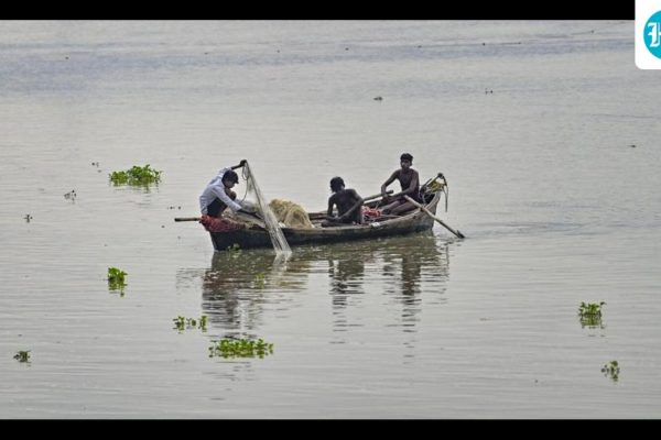 An-annual-61-day-fishing-ban-is-enforced-along-Ind_1786598622159