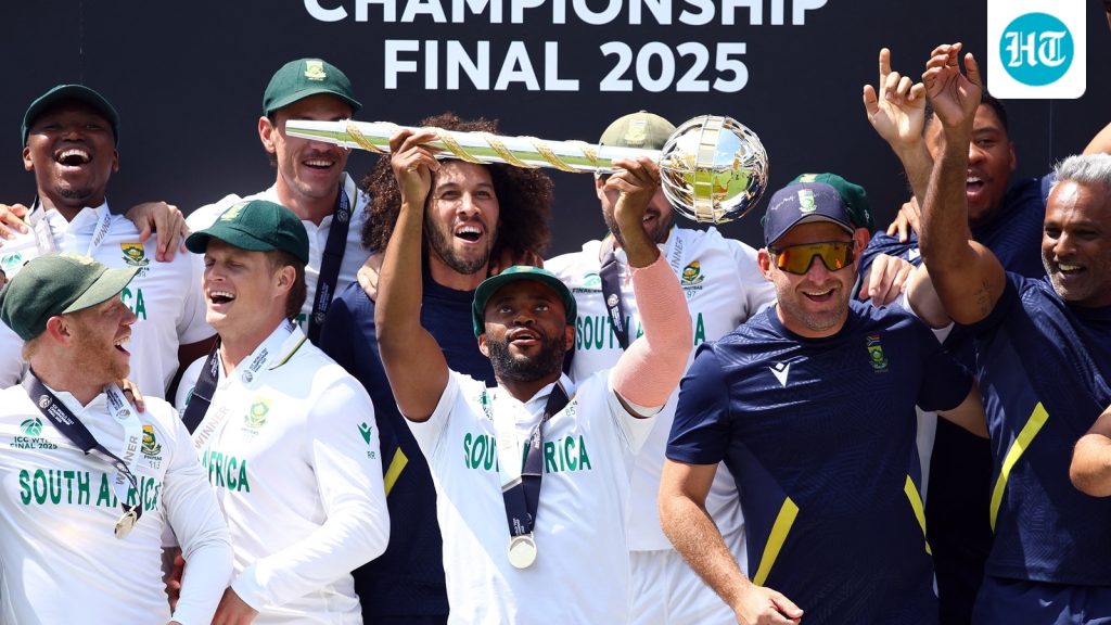 CRICKET-TEST-ZAF-AUS-82_1749905125096_1786598181822_66c0e667-f977-4016-84ed-855da422e602