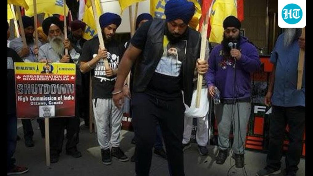 Inderjeet-Singh-Gosal-centre-at-a-protest-in-fro_1787214914290