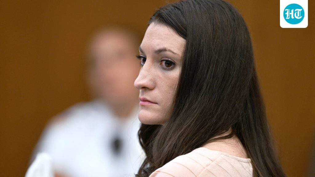 Lindsay-Clancy-Trial-41_1787179709325_1787179732681_701093c2-0811-462b-96c8-d8561d2be61f