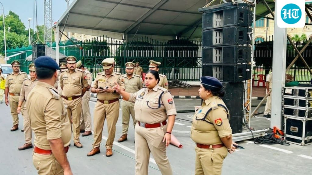 Lucknow-Police-reviewing-security-arrangement-in-a_1691863988425_1785980234474_29750e66-4e8a-4eb8-bdc9-40b106ca69e8