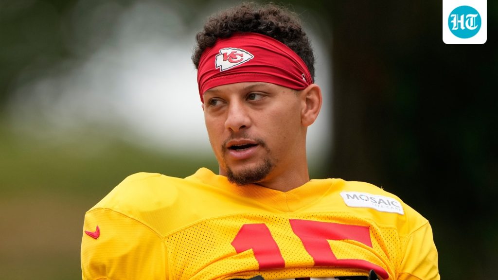 Patrick_Mahomes_1786823423424_1786823423560_40f01b3e-a18e-4b2a-919c-3c2876233462