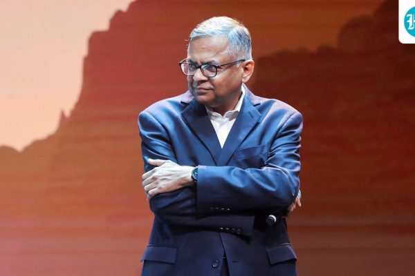 TATA-SONS-CHAIRMAN-2_1786597418385_1786597431017_56ca36eb-7a7e-415d-85a7-0f0277101c75_1786684042984_7dbea764-4370-4a4d-989f-567a455a1a0d