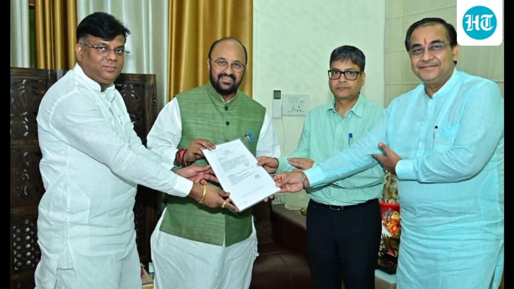 UP-higher-education-minister-Yogendra-Upadhyay-se_1786036649126