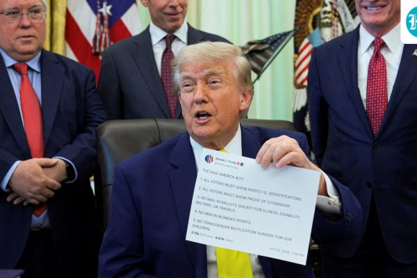 USA-TRUMP-TRUTH-SOCIAL-LAWSUIT-0_1786675447721_1786675459348_ea51ef02-596a-46dd-9db2-fa5a61b5408b