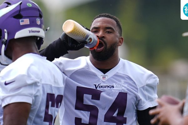 Vikings-Camp-Football-45_1786819996375_1786820014862_575fdda4-16c5-4190-8ca7-135fbf3bba26