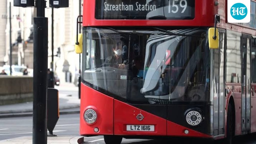 bus_london_1786875602517_1786875611800_f0c517ee-d77b-411f-ae9d-cb9d1bef41d2