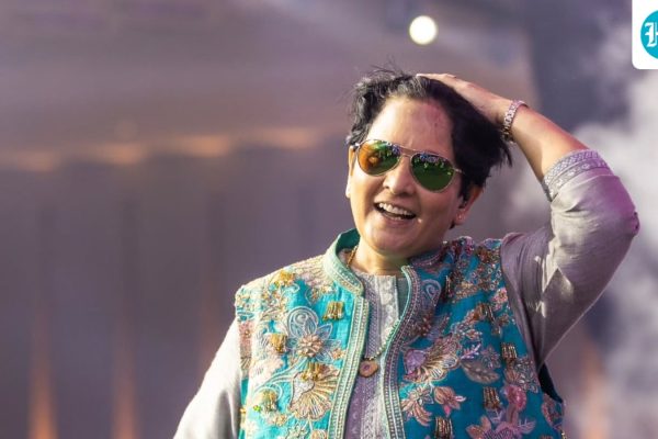 falguni_pathak_1786683191791_1786683191967_902891cd-6697-48de-ba9a-1cd492bf04f7