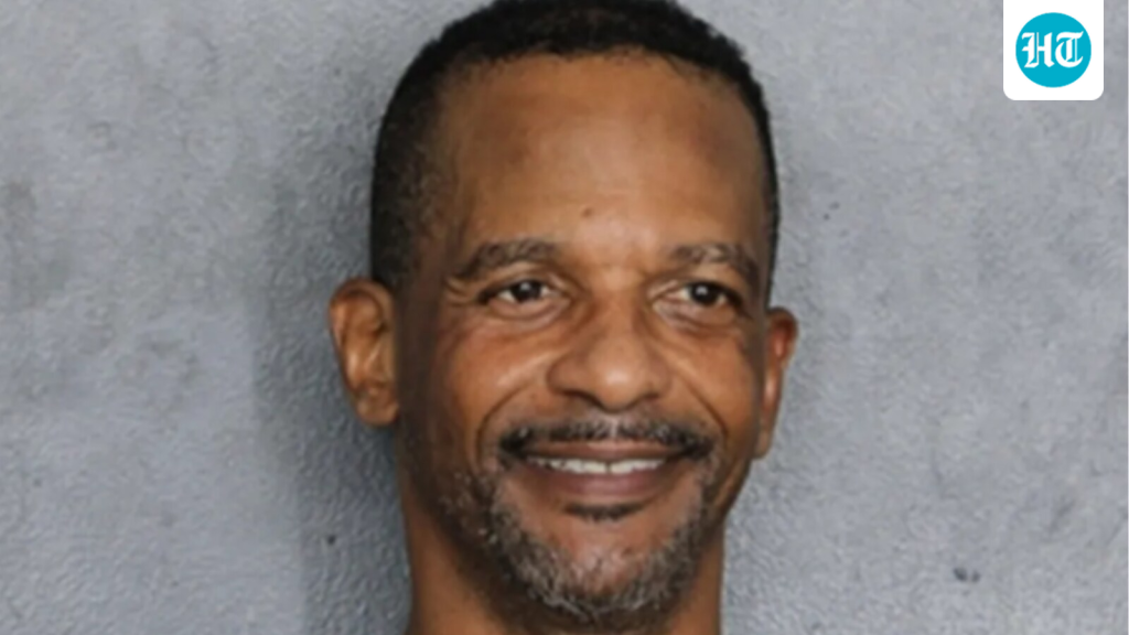 mugshott_1789257104877_cc9121e0-35a5-465d-b4f9-3f5f0c63a332_1789257109862_3e53235f-3d4d-4ceb-838e-8c814f49eac8_bd6d8f55-9f70-4ddb-a0cf-f57d5a288820_f0757ba5-f295-4899-b454-6b36b4ce335f