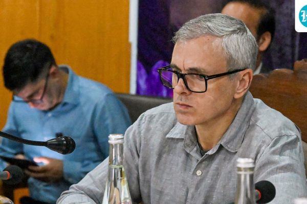 omar_abdullah_1789649328775_SRby_1789649328923_uWRb_bd96c356-a63c-4633-a0a5-3a7af858b63b_uVmg